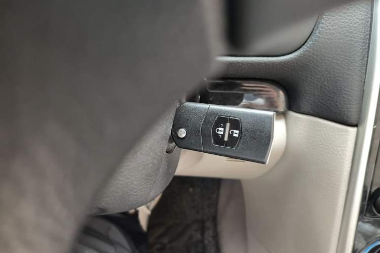 Used Mazda 6 2012 2.0L Automatic Fashion Edition Vehicle Key