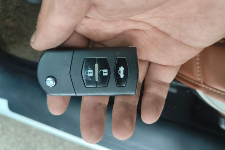 Used Mazda 6 2012 2.0L Automatic Elite Edition Vehicle Key