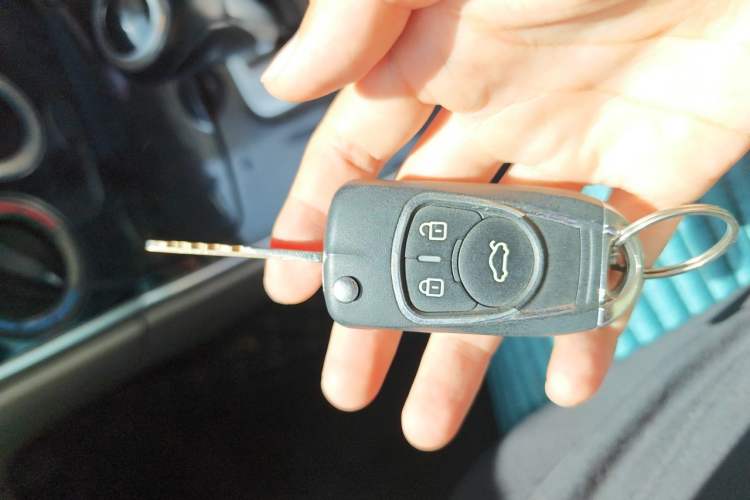 Used Mazda 6 2012 2.0L Automatic Fashion Edition Vehicle Key