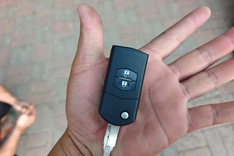 Used Mazda 6 2012 2.0L Automatic Fashion Edition Vehicle Key