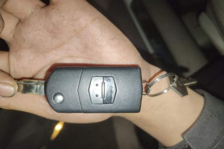 Used Mazda 6 2012 2.0L Automatic Fashion Edition Vehicle Key