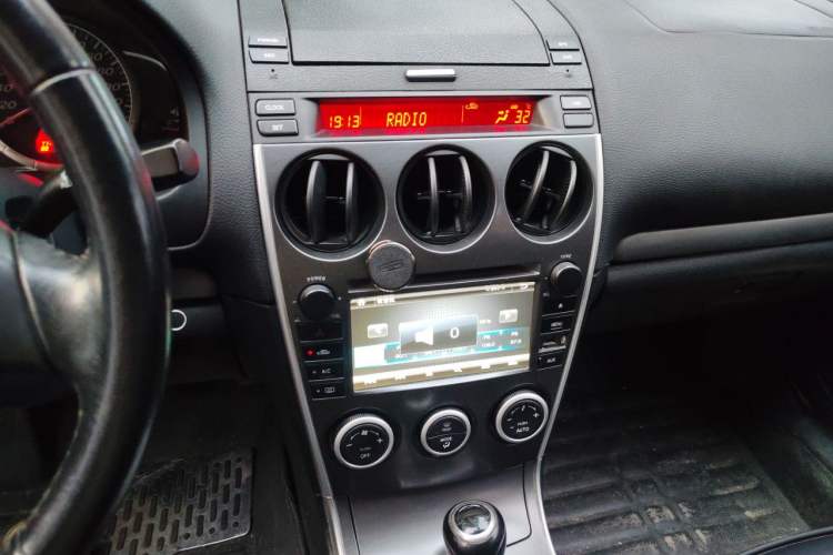 Used Mazda 6 2013 2.0L Automatic Fashion Edition Audio And AC Panel