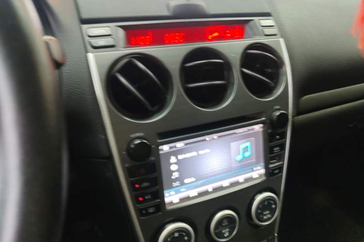 Used Mazda 6 2013 2.0L Automatic Fashion Edition Audio And AC Panel
