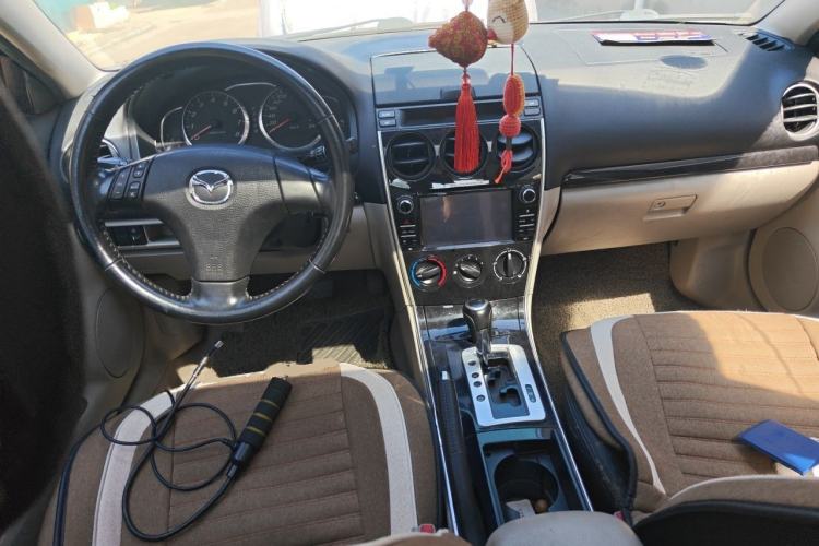 Used Mazda 6 2013 2.0L Automatic Fashion Edition Center Console