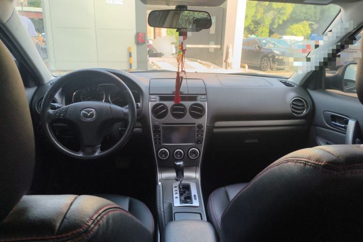 Used Mazda 6 2013 2.0L Automatic Fashion Edition Center Console