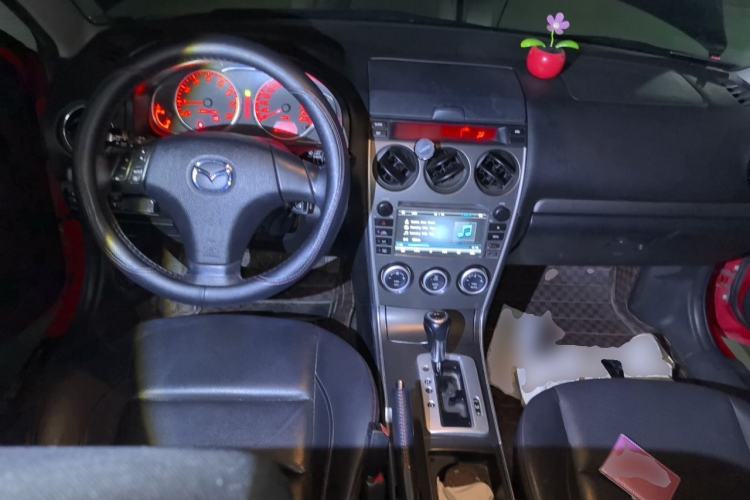 Used Mazda 6 2013 2.0L Automatic Ultra-Luxury Model Center Console