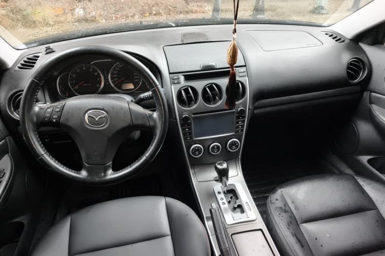 Used Mazda 6 2013 2.0L Automatic Fashion Edition Center Console