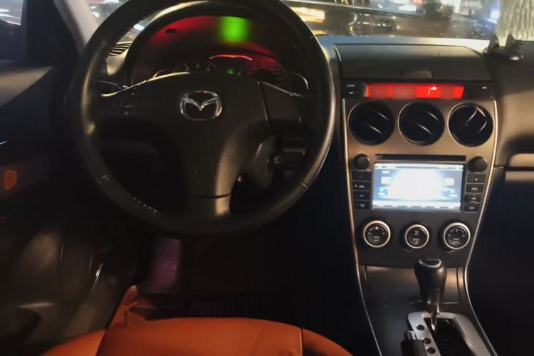 Used Mazda 6 2013 2.0L Automatic Fashion Edition Center Console