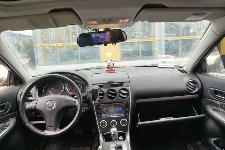 Used Mazda 6 2013 2.0L Automatic Fashion Edition Center Console