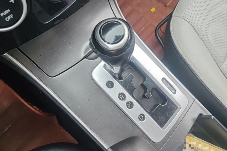 Used Mazda 6 2013 2.0L Automatic Ultra-Luxury Model Gear Lever