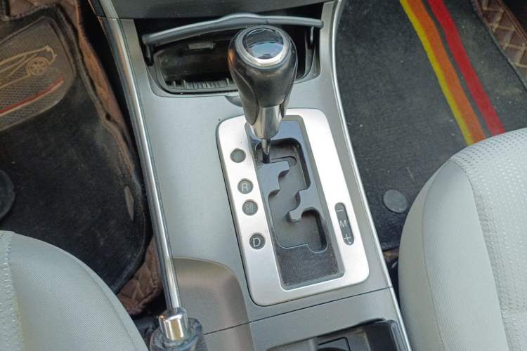 Used Mazda 6 2013 2.0L Automatic Fashion Edition Gear Lever