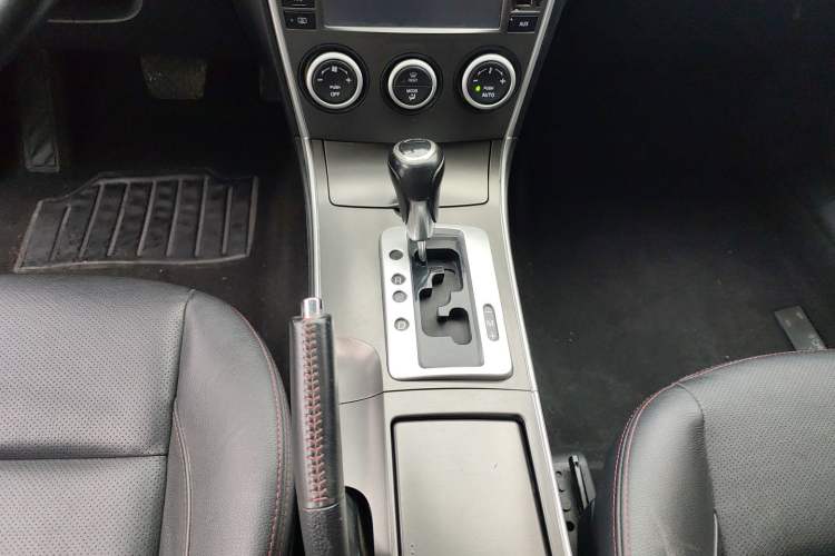 Used Mazda 6 2013 2.0L Automatic Ultra-Luxury Model Gear Lever
