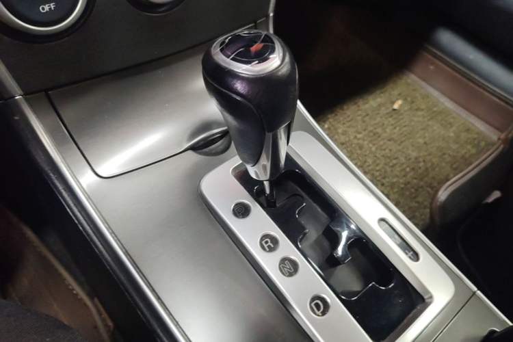 Used Mazda 6 2013 2.0L Automatic Fashion Edition Gear Lever