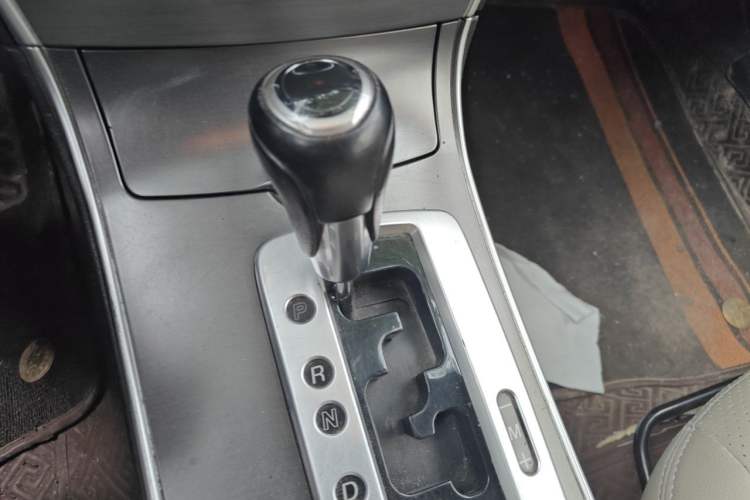 Used Mazda 6 2013 2.0L Automatic Fashion Edition Gear Lever