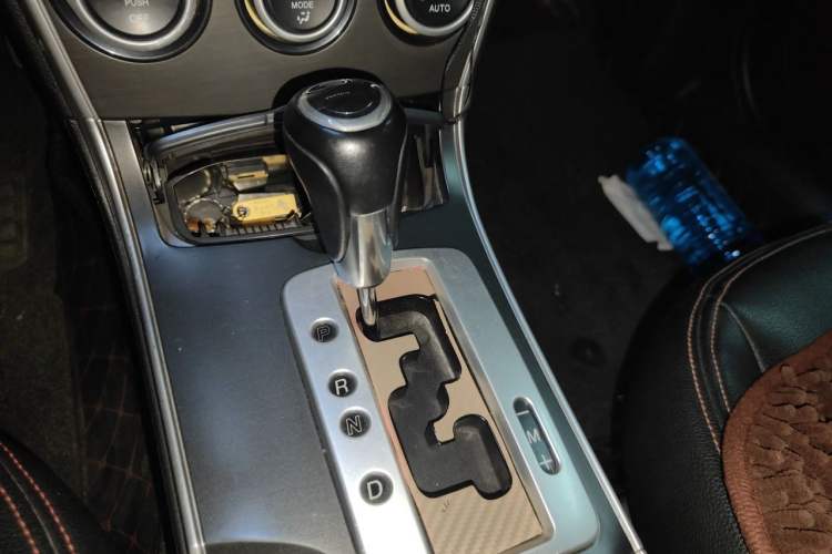 Used Mazda 6 2013 2.0L Automatic Fashion Edition Gear Lever