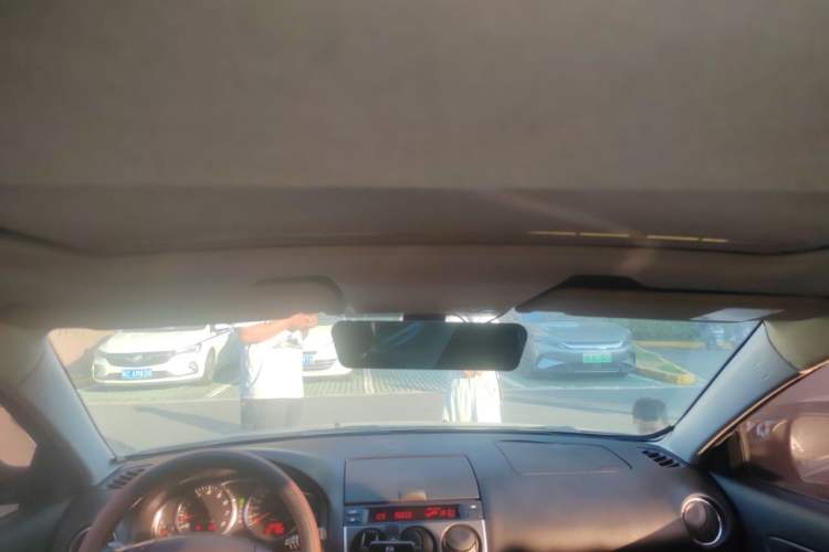 Used Mazda 6 2013 2.0L Automatic Fashion Edition Headliner
