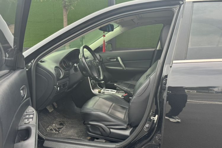 Used Mazda 6 2013 2.0L Automatic Fashion Edition Interior 3