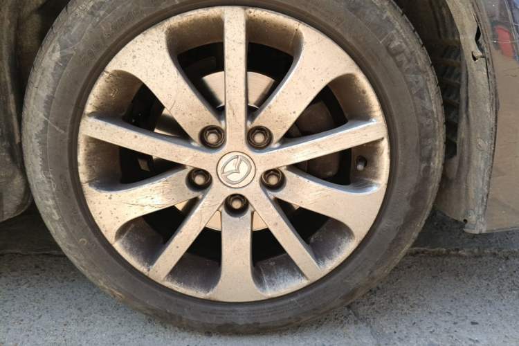 Used Mazda 6 2013 2.0L Automatic Fashion Edition Right Front Wheel Hub