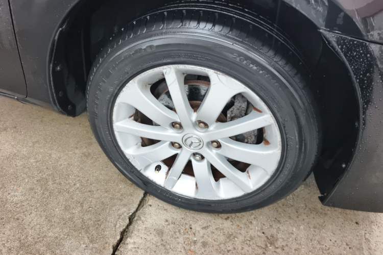 Used Mazda 6 2013 2.0L Automatic Fashion Edition Right Front Wheel Hub