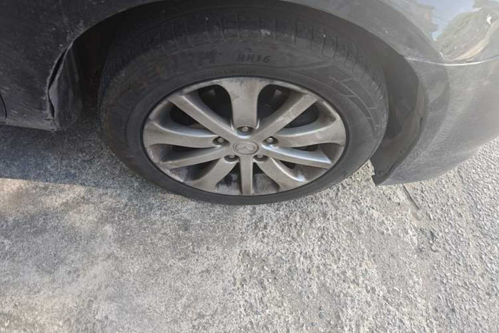 Used Mazda 6 2013 2.0L Automatic Fashion Edition Right Front Wheel Hub