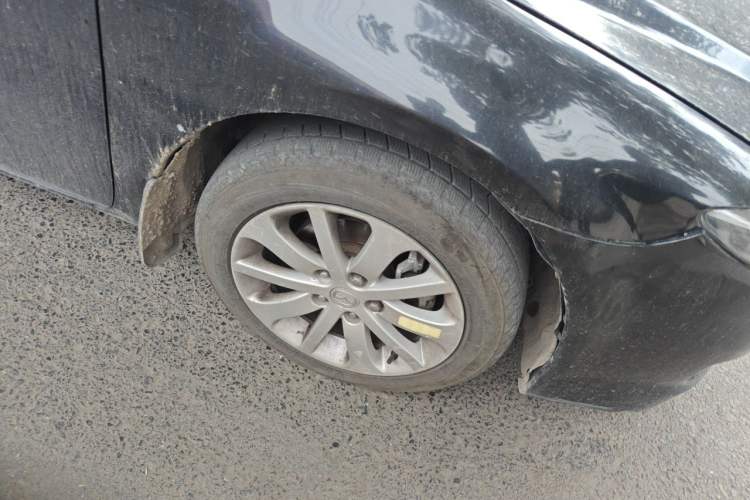 Used Mazda 6 2013 2.0L Automatic Fashion Edition Right Front Wheel Hub