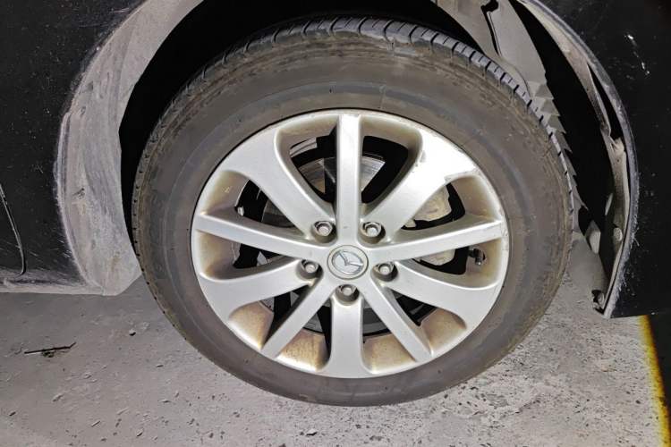 Used Mazda 6 2013 2.0L Automatic Fashion Edition Right Front Wheel Hub