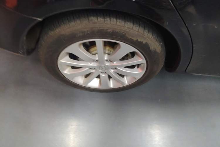 Used Mazda 6 2013 2.0L Automatic Fashion Edition Right Rear Wheel Hub