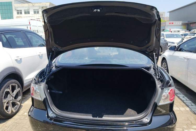 Used Mazda 6 2013 2.0L Automatic Fashion Edition Trunk