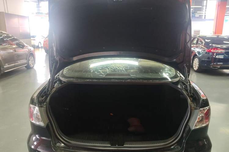 Used Mazda 6 2013 2.0L Automatic Fashion Edition Trunk
