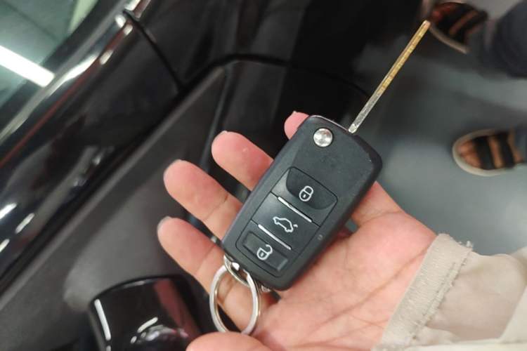 Used Mazda 6 2013 2.0L Automatic Fashion Edition Vehicle Key