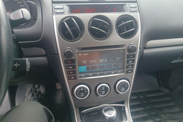 Used Mazda 6 2013 2.0L Automatic Fashion Edition Audio And AC Panel