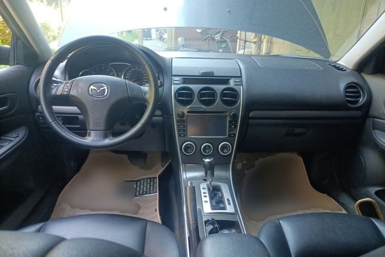 Used Mazda 6 2013 2.0L Automatic Fashion Edition Center Console