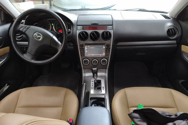 Used Mazda 6 2013 2.0L Automatic Fashion Edition Center Console