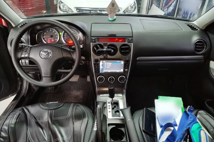 Used Mazda 6 2013 2.0L Automatic Fashion Edition Center Console