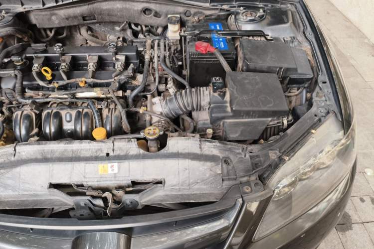 Used Mazda 6 2013 2.0L Automatic Fashion Edition Engine Bay Left