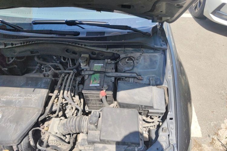 Used Mazda 6 2013 2.0L Automatic Ultra-Luxury Model Engine Bay Left