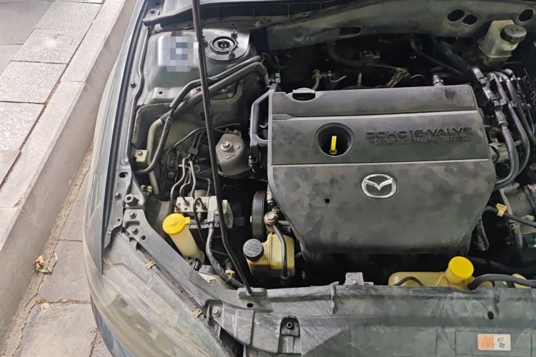 Used Mazda 6 2013 2.0L Automatic Ultra-Luxury Model Engine Bay Right