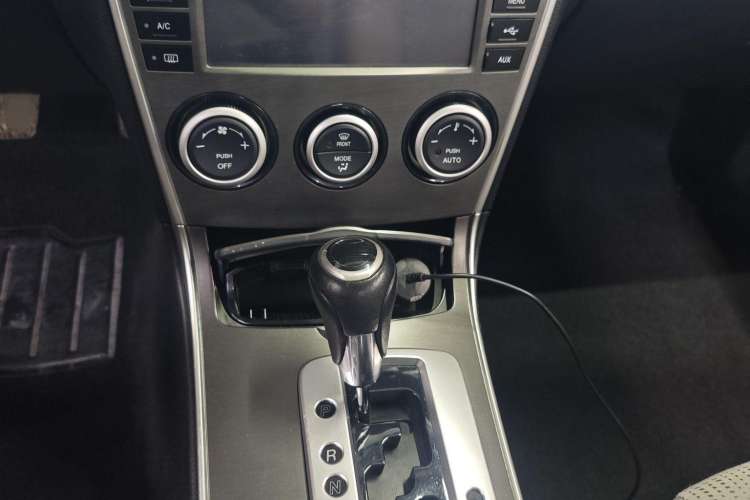 Used Mazda 6 2013 2.0L Automatic Fashion Edition Interior 3