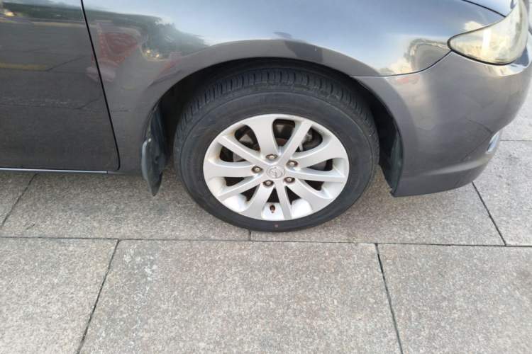 Used Mazda 6 2013 2.0L Automatic Fashion Edition Right Front Wheel Hub