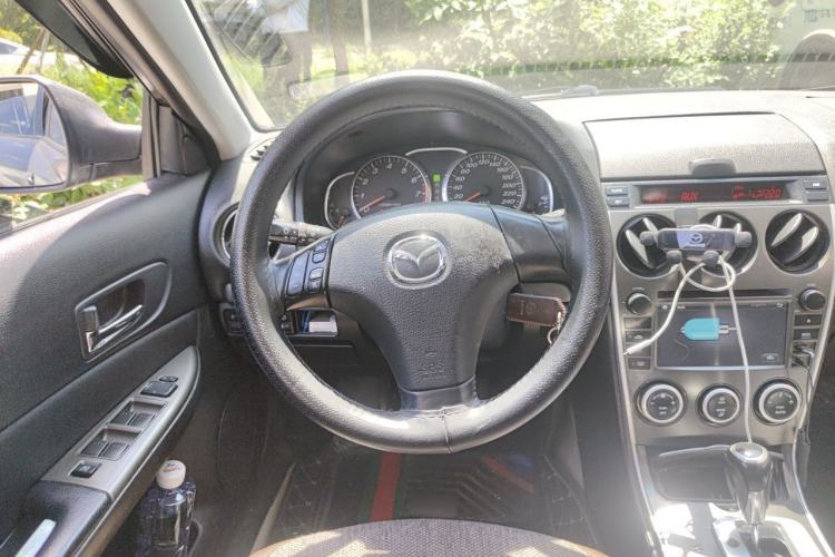 Used Mazda 6 2013 2.0L Automatic Ultra-Luxury Model Steering Wheel