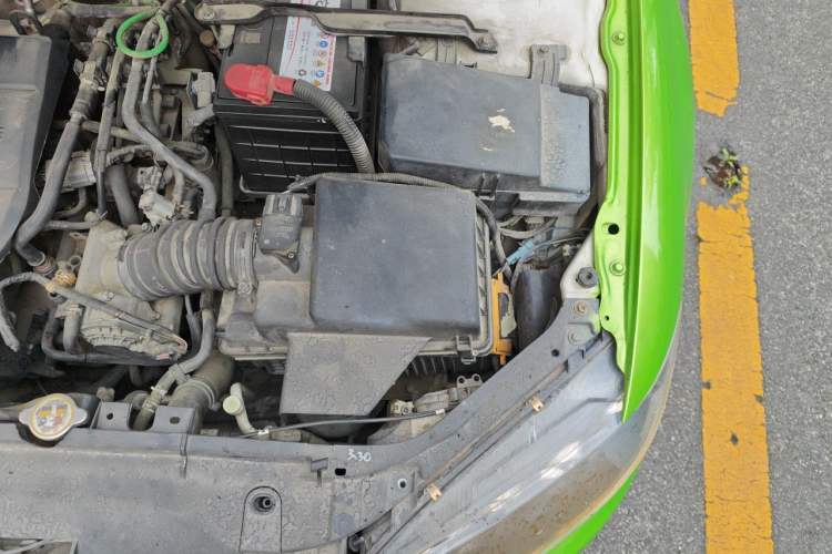 Used Mazda 6 2013 2.0L Automatic Fashion Edition Engine Bay Left