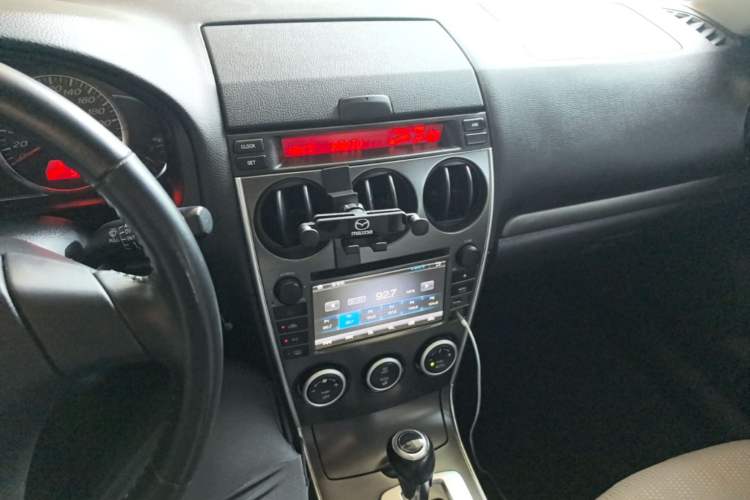 Used Mazda 6 2013 2.0L Automatic Fashion Edition Audio And AC Panel