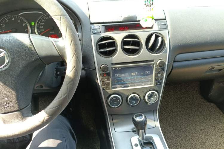 Used Mazda 6 2013 2.0L Automatic Fashion Edition Audio And AC Panel