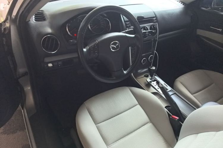 Used Mazda 6 2013 2.0L Automatic Fashion Edition Center Console
