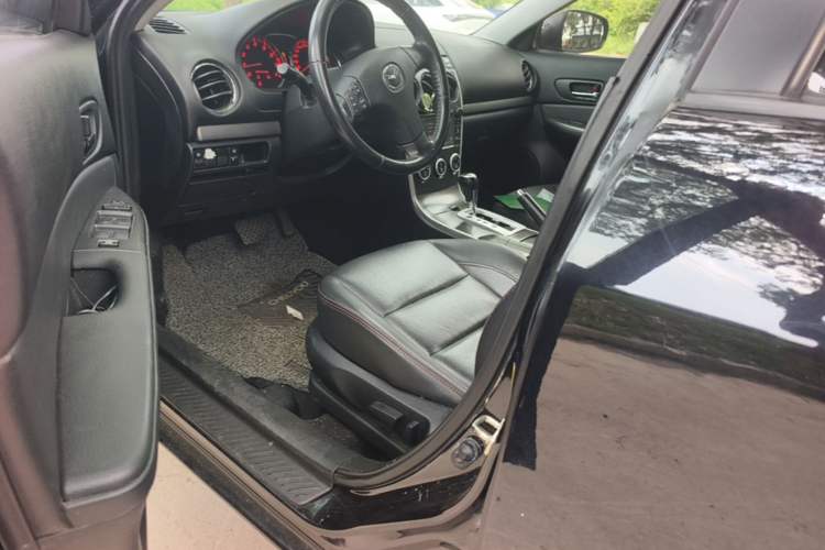 Used Mazda 6 2013 2.0L Automatic Ultra-Luxury Model Driver Seat