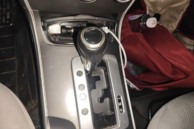 Used Mazda 6 2013 2.0L Automatic Fashion Edition Gear Lever