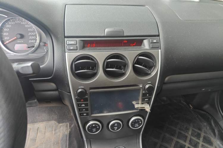 Used Mazda 6 2013 2.0L Automatic Fashion Edition Audio And AC Panel