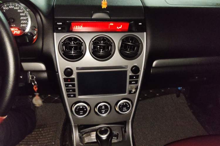 Used Mazda 6 2013 2.0L Automatic Fashion Edition Audio And AC Panel