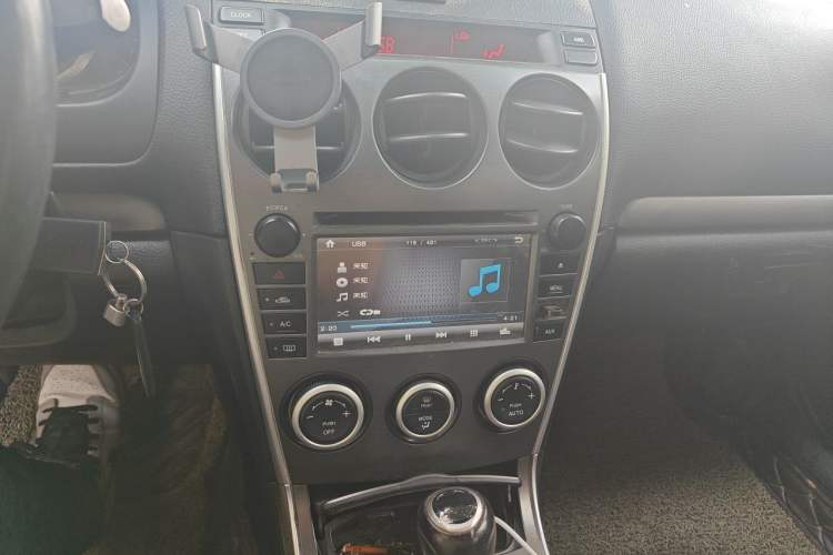 Used Mazda 6 2013 2.0L Automatic Fashion Edition Audio And AC Panel