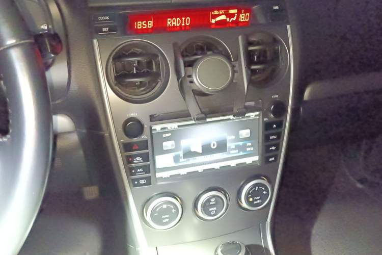 Used Mazda 6 2013 2.0L Automatic Fashion Edition Audio And AC Panel